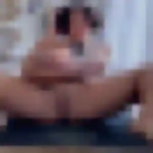 Découvre Marina, 24 ans à Sireuil en privé