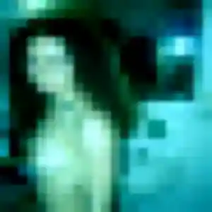 Contacte Safiatou, 22 ans à Soligny-la-Trappe gratuitement