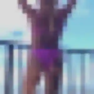 Sexy Faustine, 25 ans à Sorgues - voir sa photo