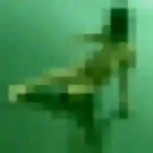 Uchenna, 27 ans, dispo pour plan cul à Sornac