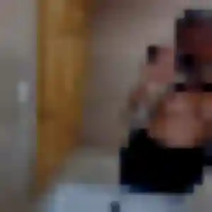 Seynabou, 37 ans, dispo pour plan cul à Soulgé-sur-Ouette
