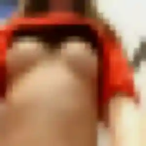 Charmante Adaora, 24 ans à Soustons - découvrir son profil