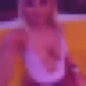 Découvre Folake, 27 ans à Steinbach gratuitement