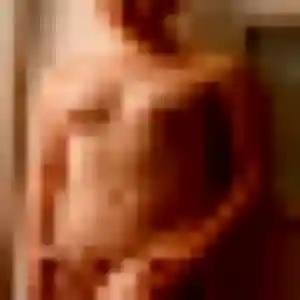 Oluchi, 22 ans, cherche un plan cul à Succieu