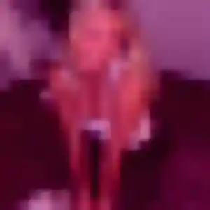 Découvre Axelle, 28 ans à Tamerville en privé