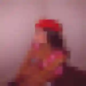 Photo exclusive de Daba, 43 ans à Torcé-en-Vallée - plan discret