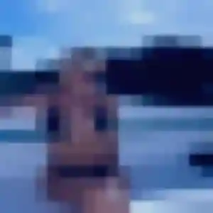 Safi, 44 ans, connectée à Tour-en-Bessin pour une rencontre coquine