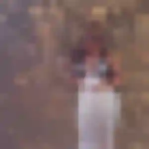 Rejoins Adjoua, 26 ans à Tourgéville en t'inscrivant