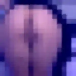 Découvre Yasmina, 25 ans à Tourville-sur-Sienne en privé