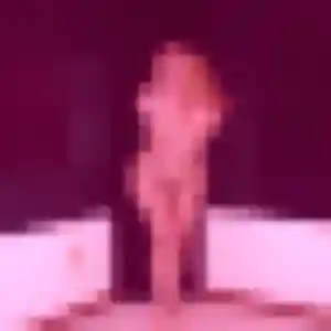 Photo exclusive de Akinyi, 28 ans à Toussieu - rencontre sans lendemain