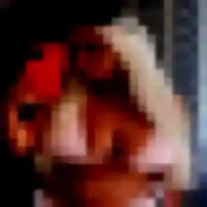 Rejoins Valérie, 25 ans à Trappes en t'inscrivant