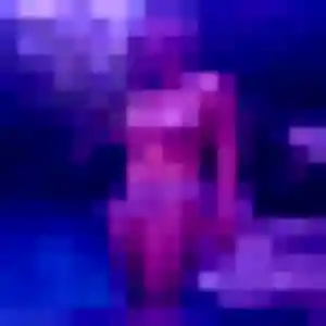 Grace, 37 ans, en ligne à Trébry pour une rencontre coquine