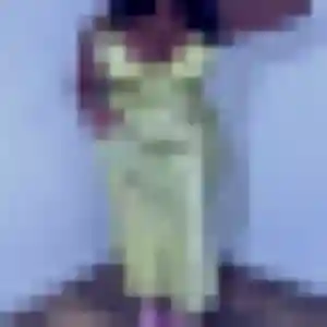 Photo de Lina à Trémont-sur-Saulx (25 ans) - plan cul anonyme