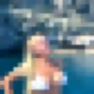 Jolie Aida, 22 ans à Tresbœuf - la contacter