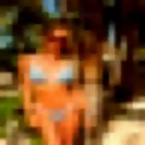 Khady, 34 ans, en ligne à Uriménil pour une rencontre coquine