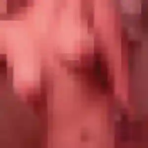 Zuri (23 ans) à Uzemain propose une rencontre maintenant