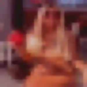 plan cul à Val-Sonnette : profil de Adjoua, 34 ans - accès libre