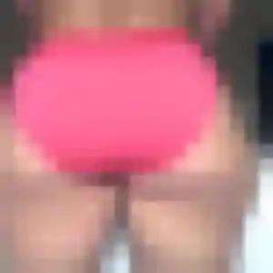 Lou de Valdurenque, 32 ans - plan cul discret