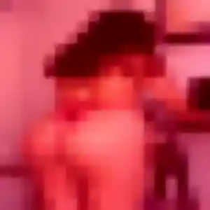Zélie, 44 ans, en ligne à Valines pour un plan cul