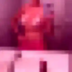 Rejoins Émeline, 25 ans à Vallères gratuitement