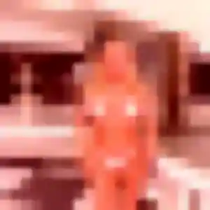 Sexy Akouavi, 41 ans à Valloire-sur-Cisse - voir sa photo