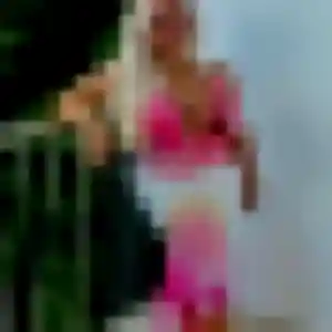 Zara, 25 ans, dispo pour plan cul à Varennes-Changy