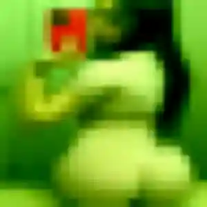 Karima de Vauxbuin, 28 ans - plan cul discret