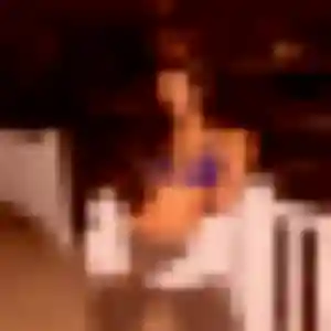 Cindy, femme de 23 ans propose plan cul à Village-Neuf
