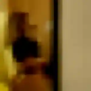 Favour, 37 ans, cherche un plan cul à Villaines-sous-Bois