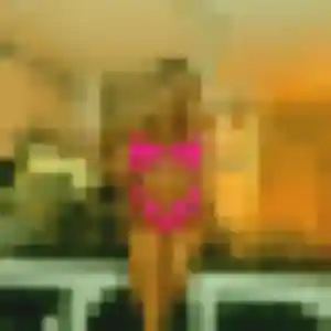 Découvre Henriette, 28 ans à Villard-Saint-Sauveur en privé