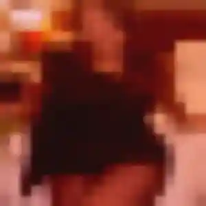 Photo perso de Sanata, 26 ans à Ville-sous-Anjou - plan discret
