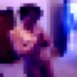 Jumoke, fille de 22 ans propose plan cul à Villette-de-Vienne