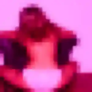 Photo privée de Titilayo, 25 ans à Villeurbanne - plan discret