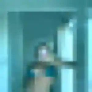 Folake, 27 ans, connectée à Villiers-en-Lieu pour un plan cul