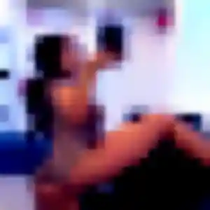 Victoire, 33 ans, connectée à Virey-sous-Bar pour un plan cul