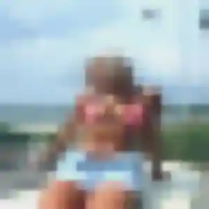 Yaa, femme de 22 ans propose plan cul à Voisenon