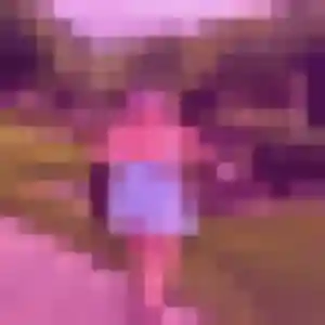 Priscilla de Warhem, 25 ans - plan cul discret