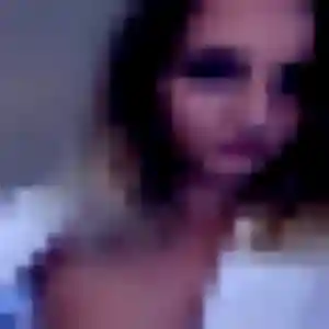 Ornella (43 ans) à Wierre-Effroy cherche une rencontre maintenant