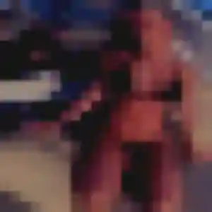 Ifeoma, 22 ans, connectée à Wiesviller pour une rencontre coquine