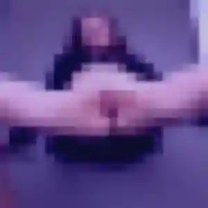 Gwenaëlle, 22 ans, dispo pour plan cul à Zellwiller